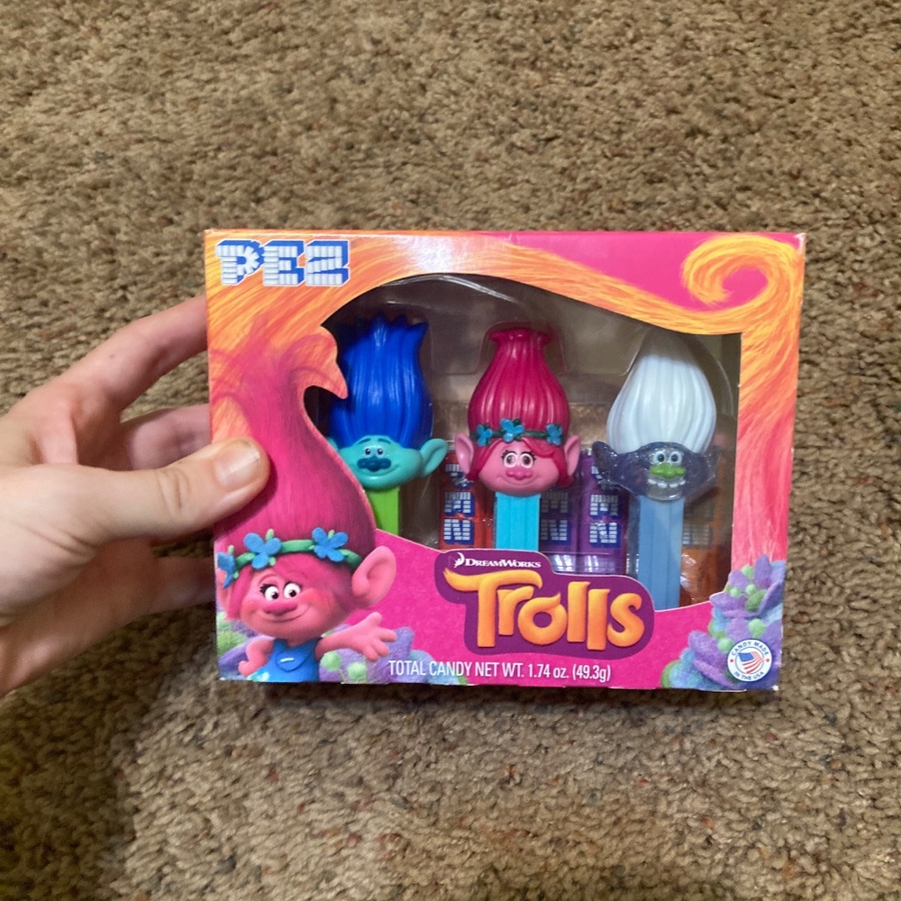 Dreamworks Trolls pez dispenser kit - Picture 2 of 6